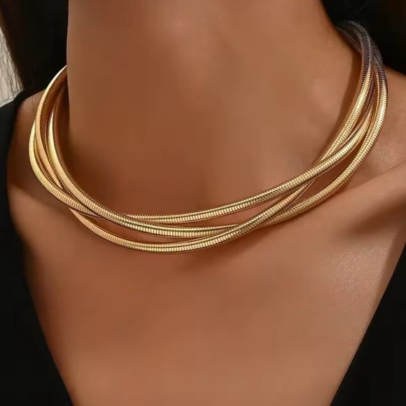 BunnyBlvd Jewelry - NEW Snake Chain Collar Necklace Gold Layering Chains Triple Strand Choker AU03